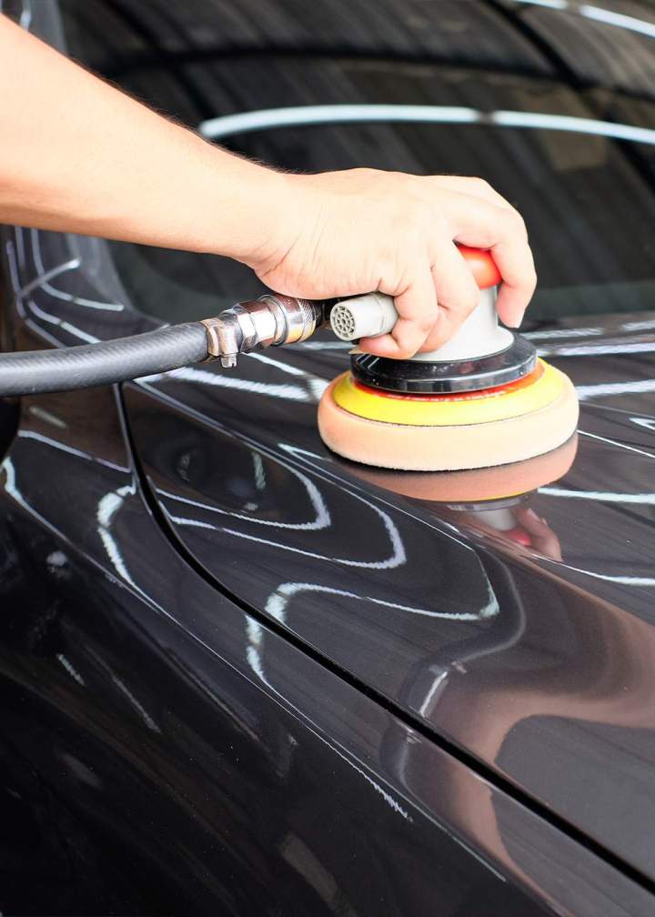 Brillance et protection de carrosserie